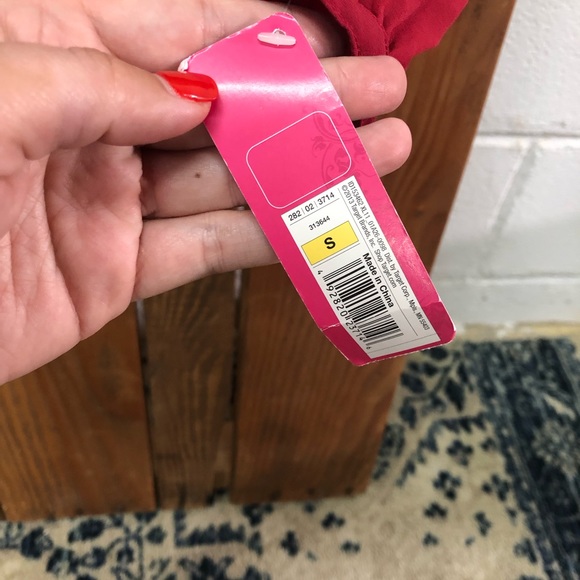 Xhilaration NWT size small red blouse - Picture 7 of 8